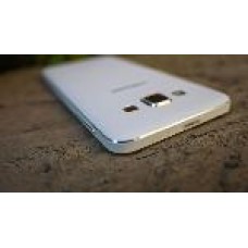 SAMSUNG A8 MIDDLE COVER WHITE 